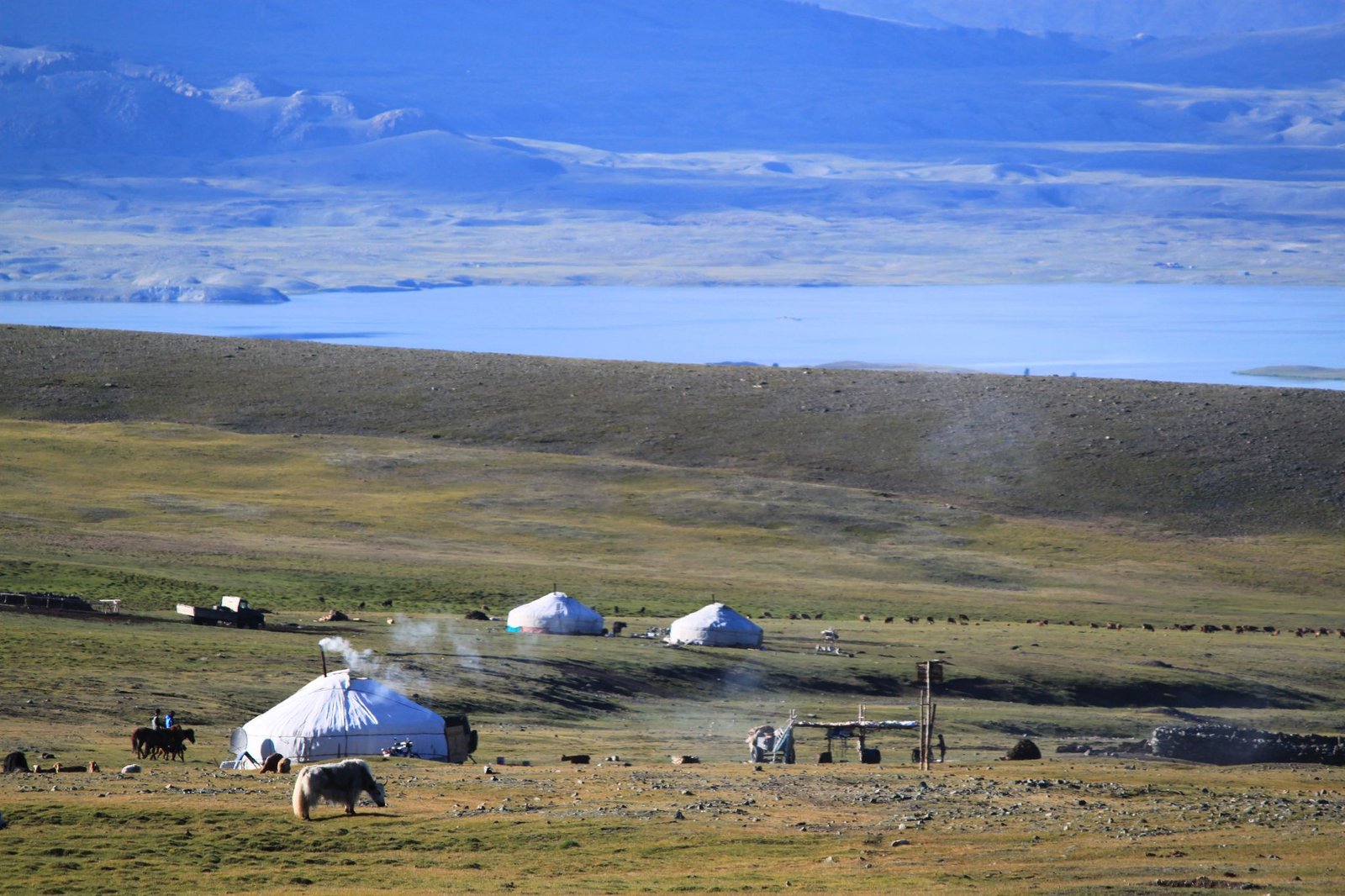 Khoton and Khurgan Lakes in Altai Tavan Bogd National Park