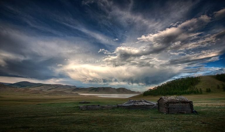 Terkhiin Tsagaan Nuur National Park