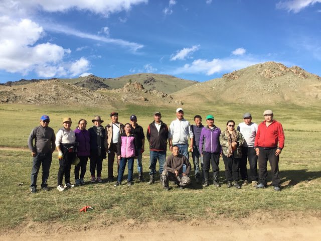 Annual community national park clean up