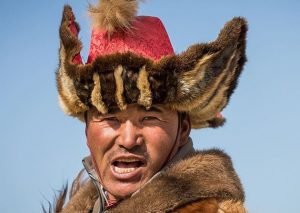 Kazakh eagle hunter - Mongolia small group tours 2021