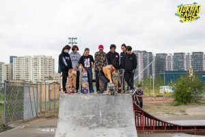 Skateboarding in Mongolia - Uukhai NGO