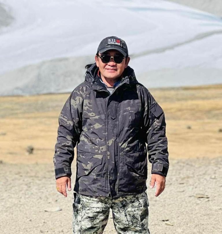 Turuu, Eternal Landscapes Mongolia driver